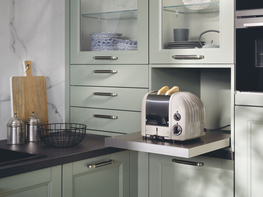 euro style shaker cabinets