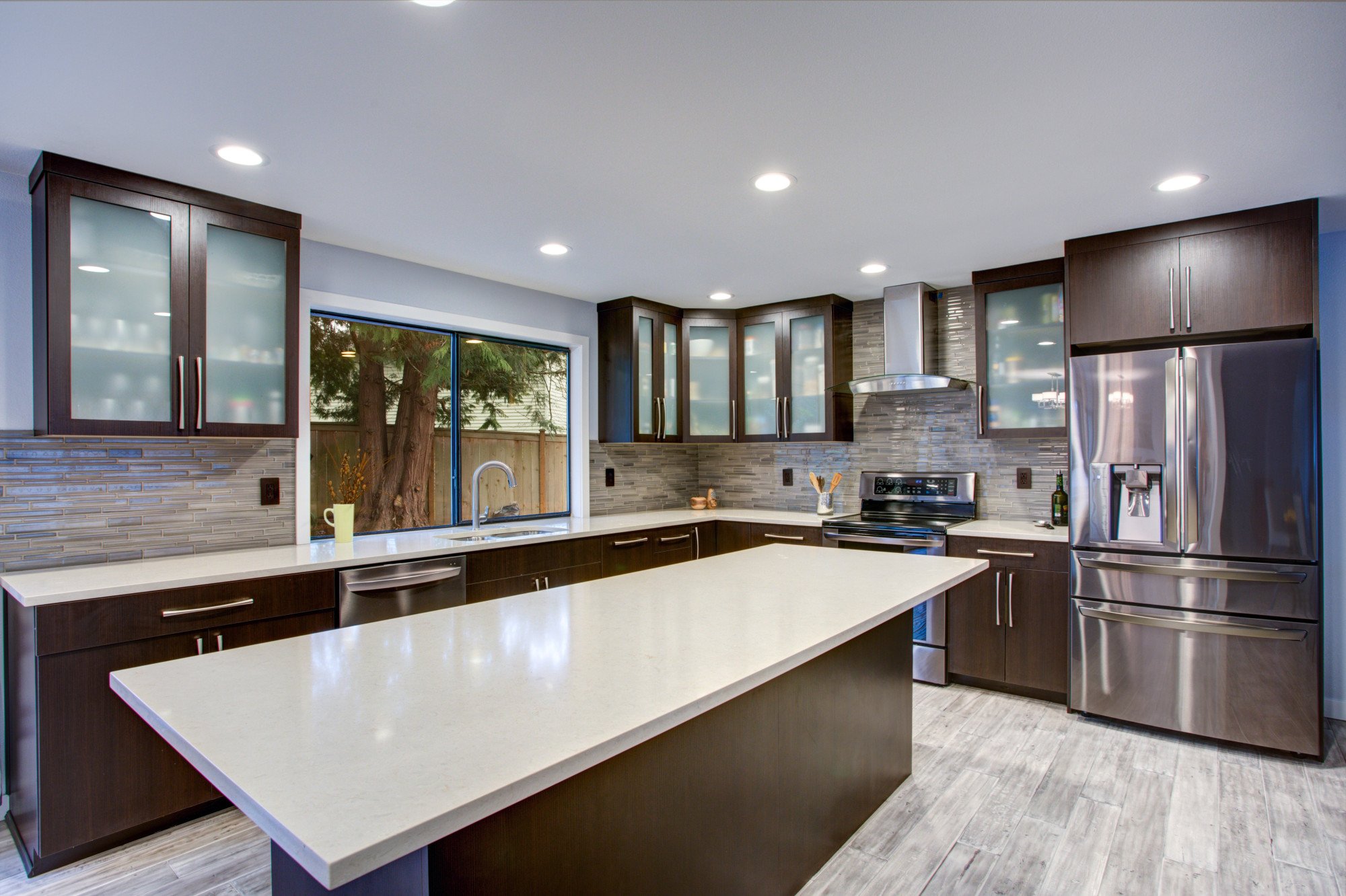 Quartz vs Porcelain Countertops: Which Is Best for Your Home?